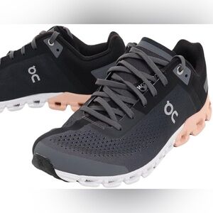 On Running Women's Athletic Shoes in Black and Gray